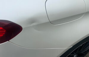 Unfallschaden an einem Mercedes AMG 9.000,00 Euro Schaden